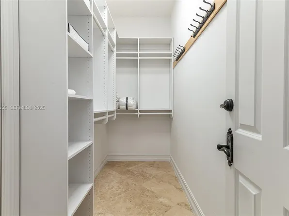 1309 Middle River Dr, Fort Lauderdale, FL 33304