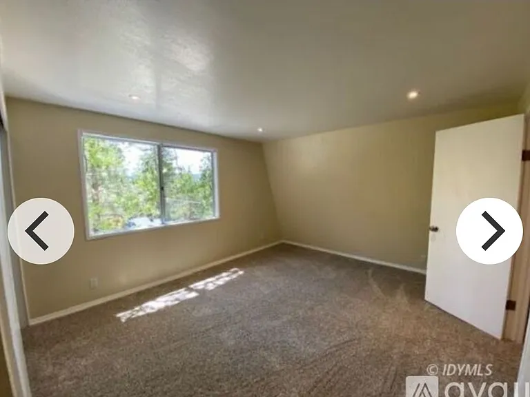 25830 Scenic Dr — Photo 12