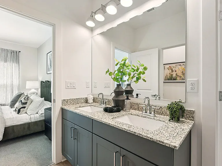 49-web-or-mls-unit 3723-035