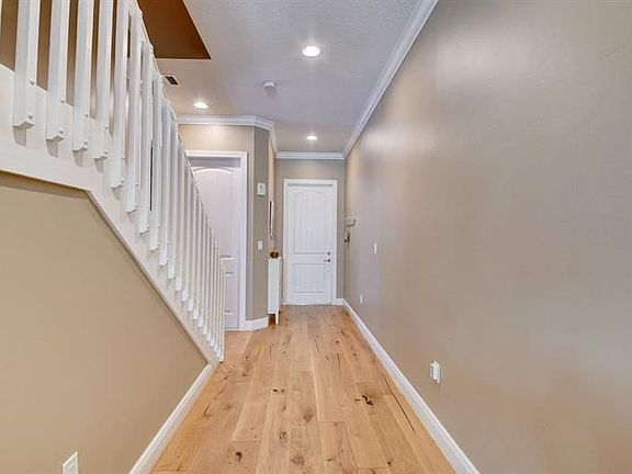 2nd image of 2605 Frederick Blvd