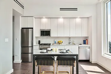 Rented by Mossanen Group