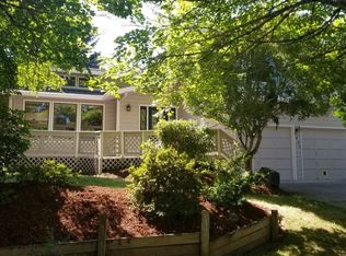 8835 SW Pacer Dr, Beaverton, OR 97008