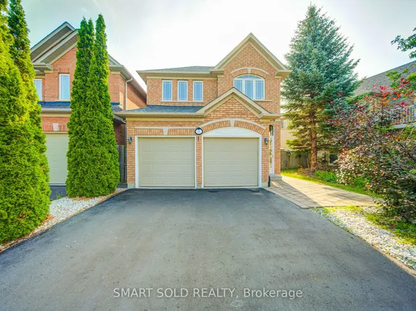 9 Pegasus Dr, Richmond Hill, ON L4E 4R2
