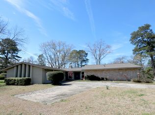 1489 Crowe Rd, Columbus, MS 39702