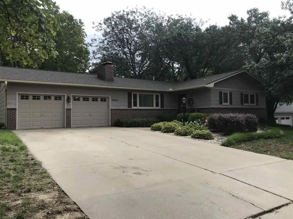 1500 Westwind Dr, Manhattan, KS 66503