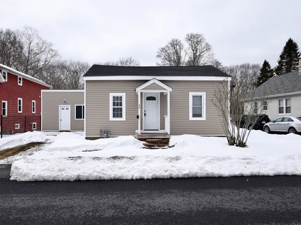 68 Fremont St, Taunton, MA 02780