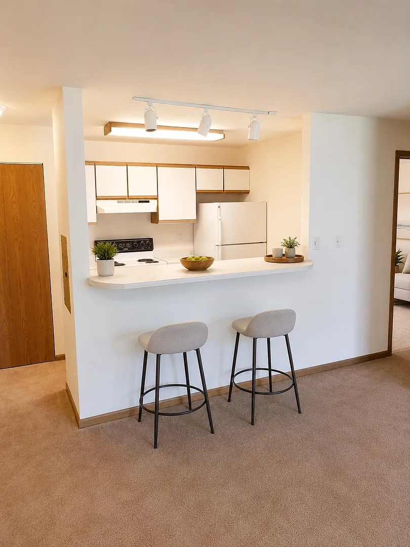 Pine Ridge Apartments — Photo 4
