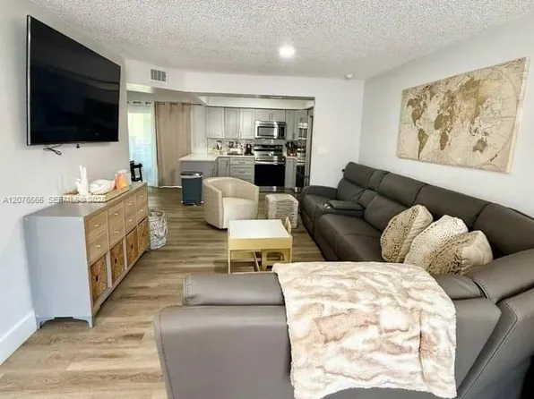 3316 Quail Close #21, Pompano Beach, FL 33064