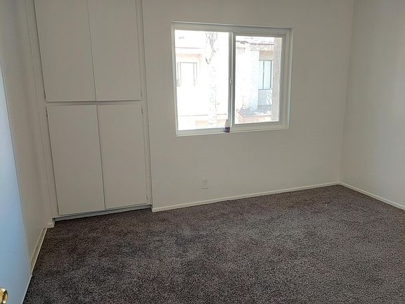 5th image of 936 Fairway Dr APT 25