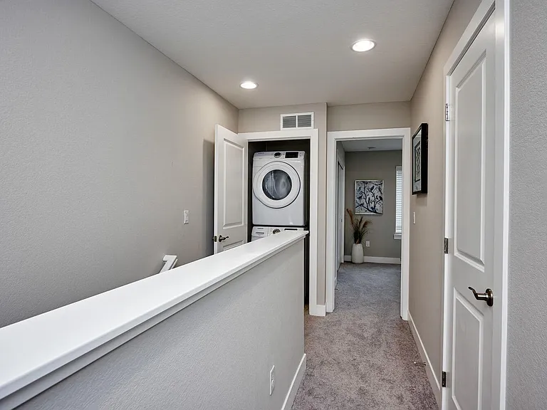 Creekline Townhomes — Photo 33