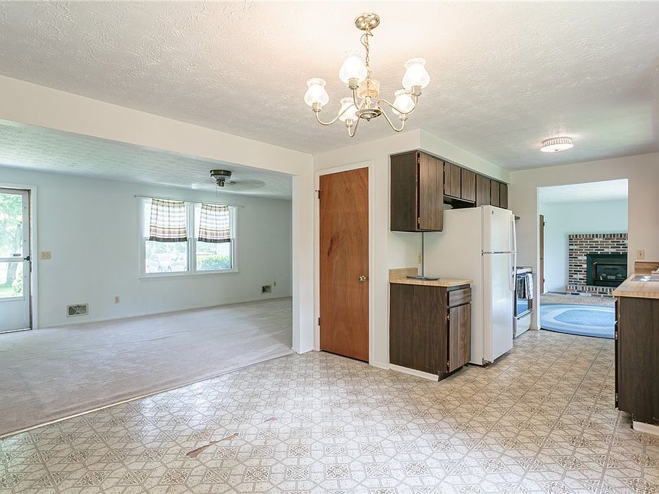 633 Paul Rd, Rochester, NY 14624 Zillow