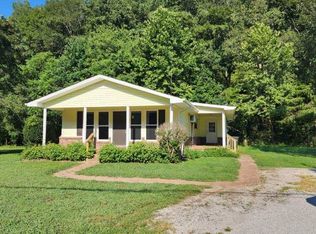 1389 W Point Rd, Lawrenceburg, TN 38464