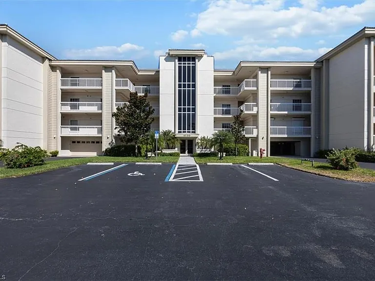 4130 Bayhead Dr #301 — Photo 32