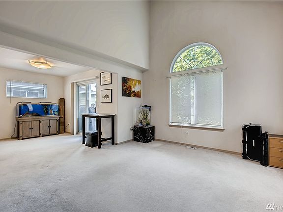 5th image of 6501 26th St NE