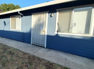 924 W 13th St APT B, Merced, CA 95341
