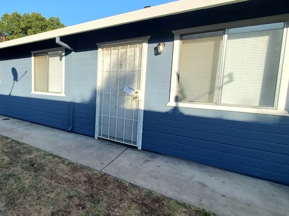 924 W 13th St APT B, Merced, CA 95341