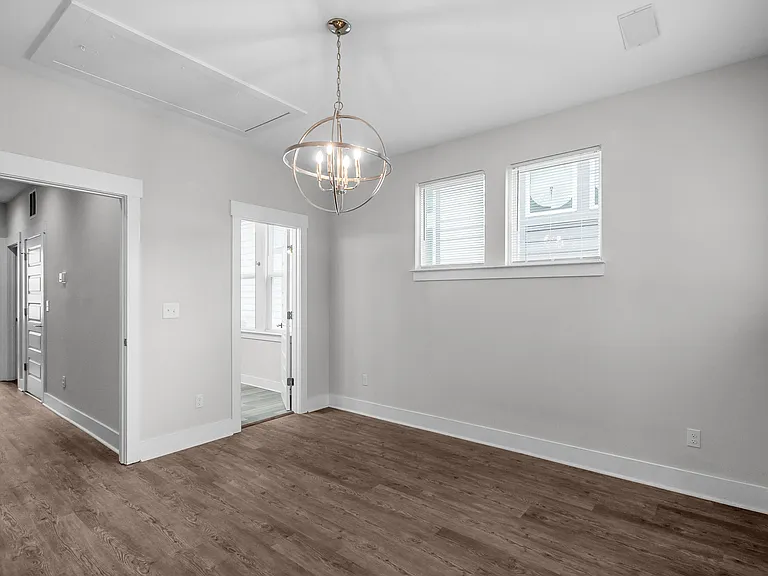 570 W End Dr — Photo 44