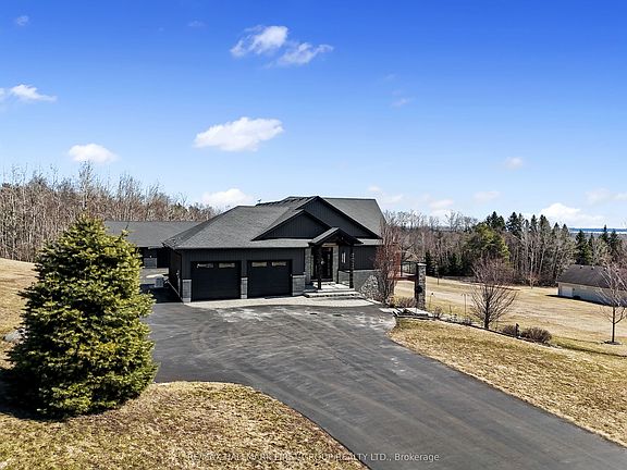 4th image of 667 Huff Rd