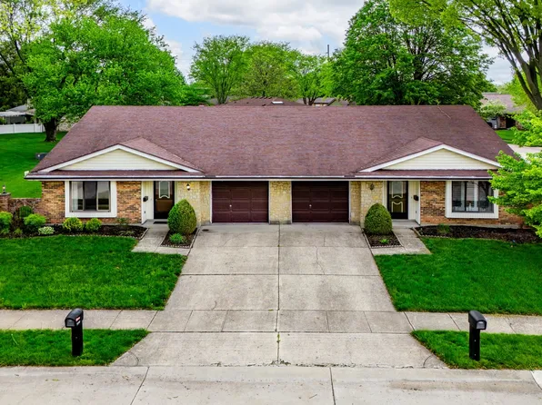 4736 Foxdale Dr, Kettering, OH 45429