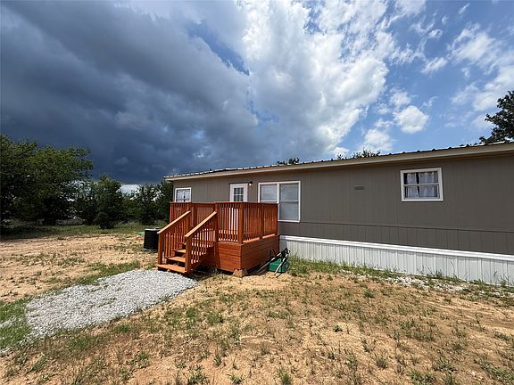 2nd image of 122 Little Valley Dr