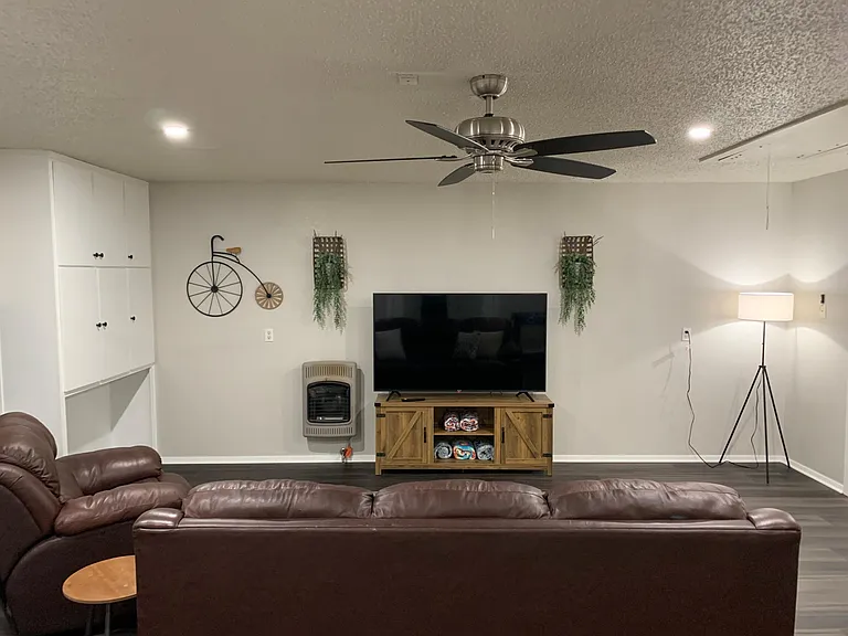 520 Canary Ln — Photo 8