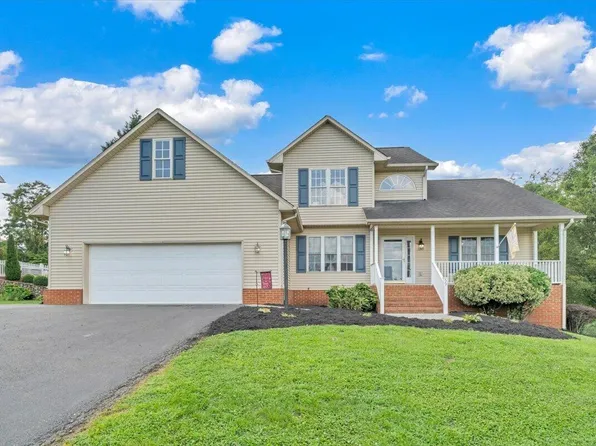 59 Eagle Rdg, Roanoke, VA 24012