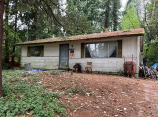 4411 Forest Dr NE, Bremerton, WA 98310