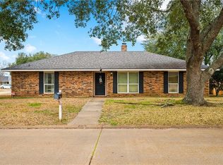 301 Ragan Dr, Alexandria, LA 71303