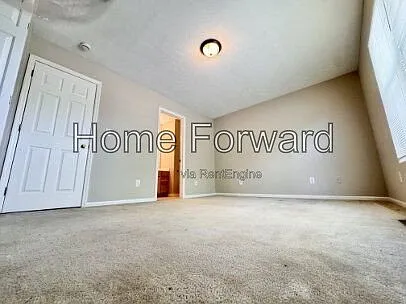 835 W Maxwell St — Photo 15