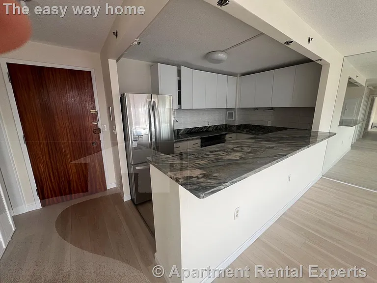 872 Massachusetts Ave #602 — Photo 3