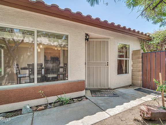 4th image of 2207 E Wescott Drive