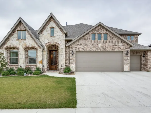 1114 Wrenwood Dr, Justin, TX 76247