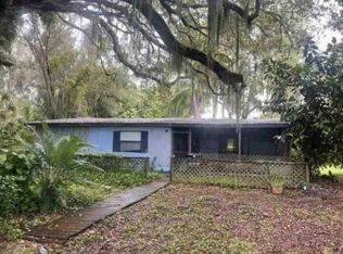2555 19th St, Sarasota, FL 34234