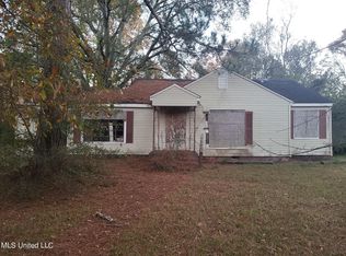 249 Grandview Cir, Jackson, MS 39212