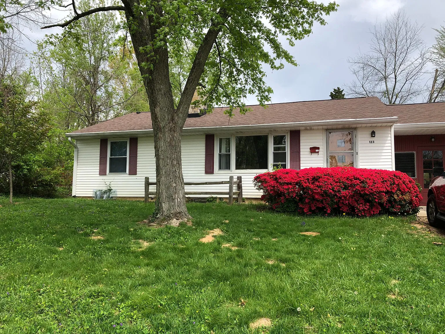 4 bed, 2320 sqft, $2,740 — Photo 1