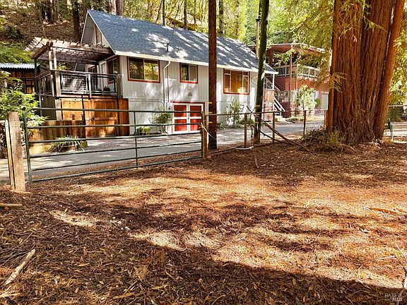 3rd image of 14565 Canyon 1 Road