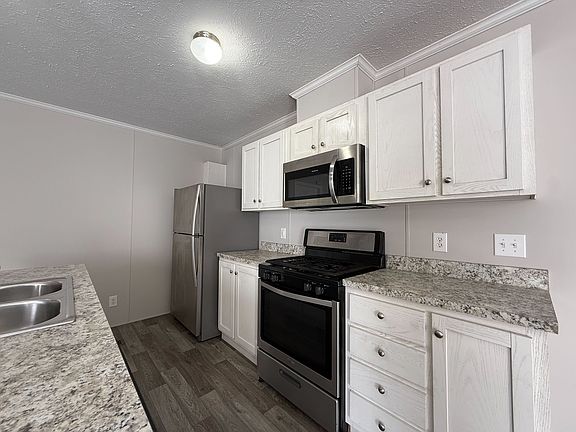 4th image of 38000 Le Chateau Blvd #98