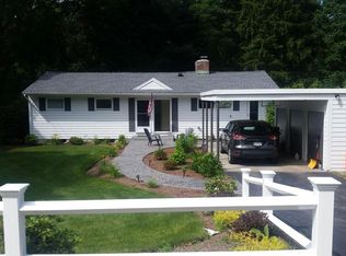 29 Mayhew Rd, Attleboro, MA 02703