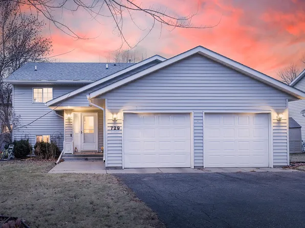 729 Popplewood Ct, Waite Park, MN 56387