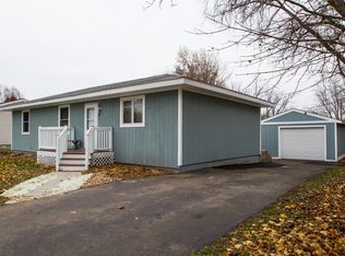 142 Franklin St, Delavan, WI 53115