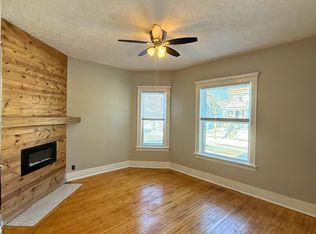 133 E Lloyd St, Milwaukee, WI 53212