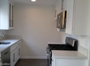 2221 Huntington Ln, Redondo Beach, CA 90278