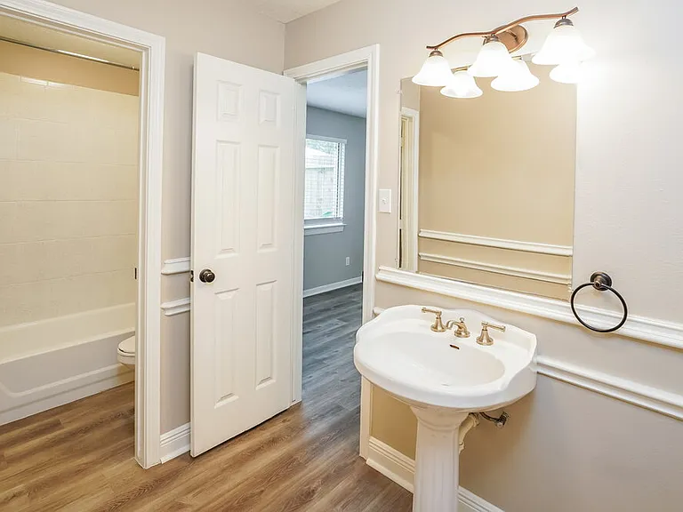 17311 Modbury St — Photo 15