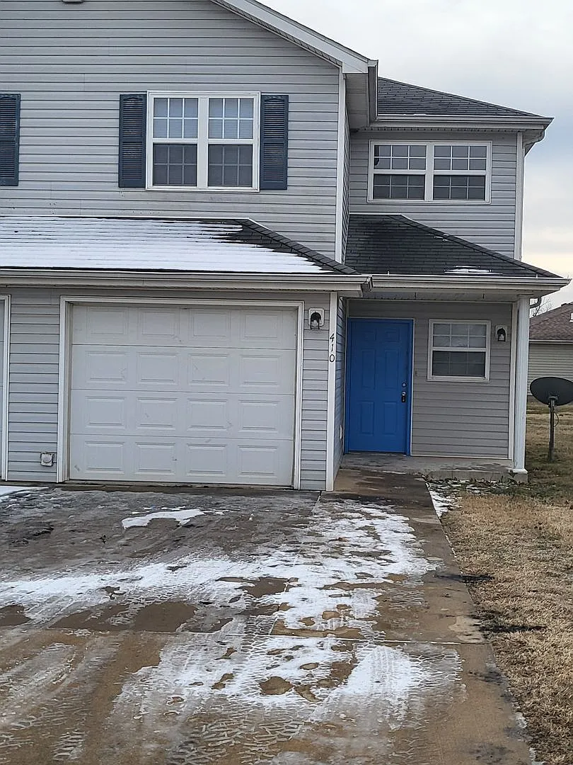 Walker / Ware Duplexes — Photo 1