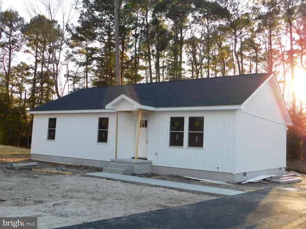 32562 Laurel Dr, Laurel, DE 19956