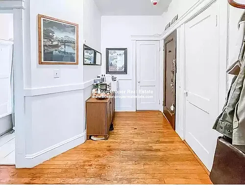 1840 Commonwealth Ave Photo 1