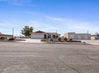 2320 Malahini Dr, Lake Havasu City, AZ 86404