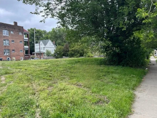 1836 E 79th St, Cleveland, OH 44103