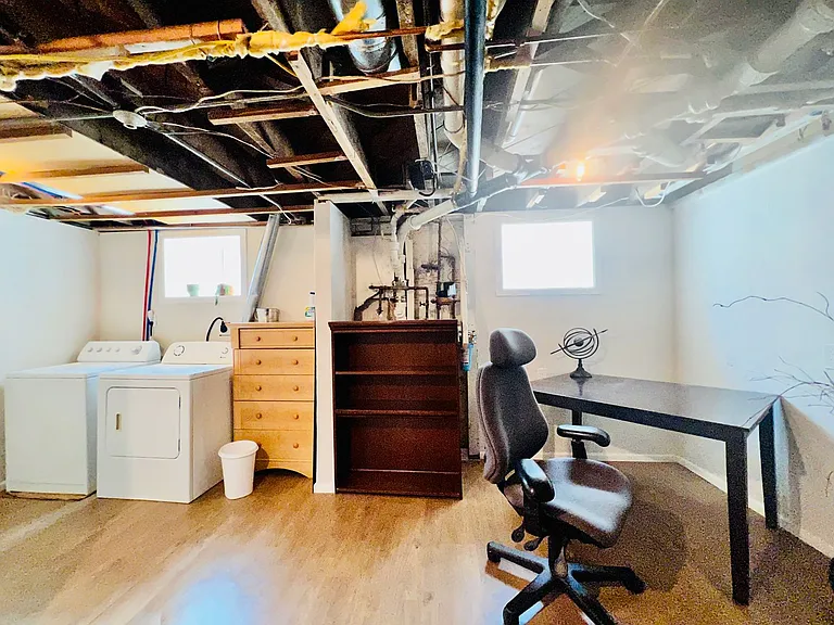3244 S Ogden St — Photo 33