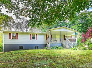 38 Mountainberry Ln, Fairview, NC 28730